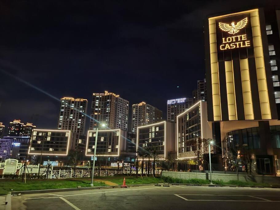 The Castle Ocean Marina Double Suite Йосу Экстерьер фото